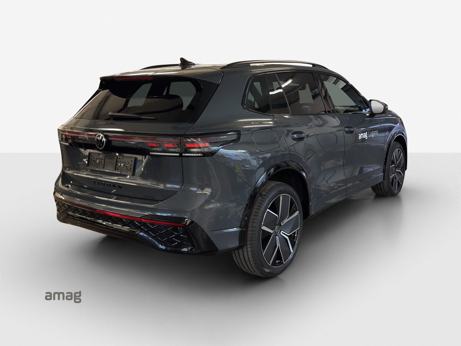 VW Tiguan R-Line UNITED, Hybride Integrale Benzina/Elettrica, Auto dimostrativa, Automatico - 5