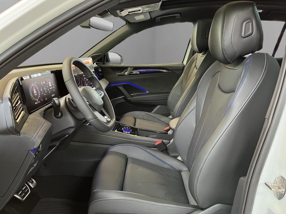 VW Tiguan R-Line, Hybride Integrale Benzina/Elettrica, Auto dimostrativa, Automatico - 6