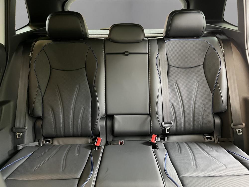 VW Tiguan R-Line, Hybride Integrale Benzina/Elettrica, Auto dimostrativa, Automatico - 7