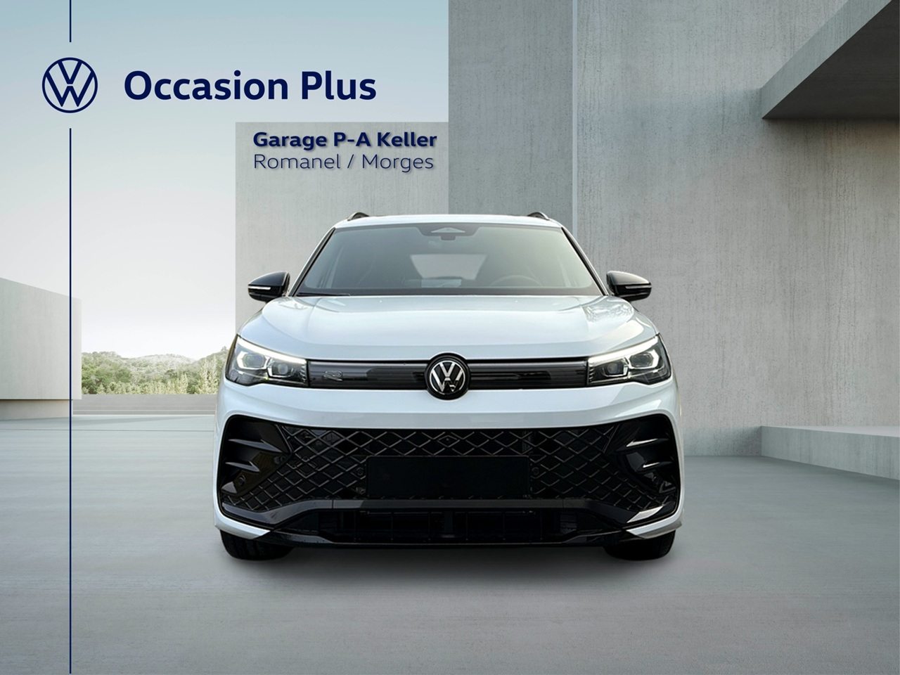 VW Tiguan R-Line, Hybride Intégral Essence/Électricité, Voiture de démonstration, Automatique - 7