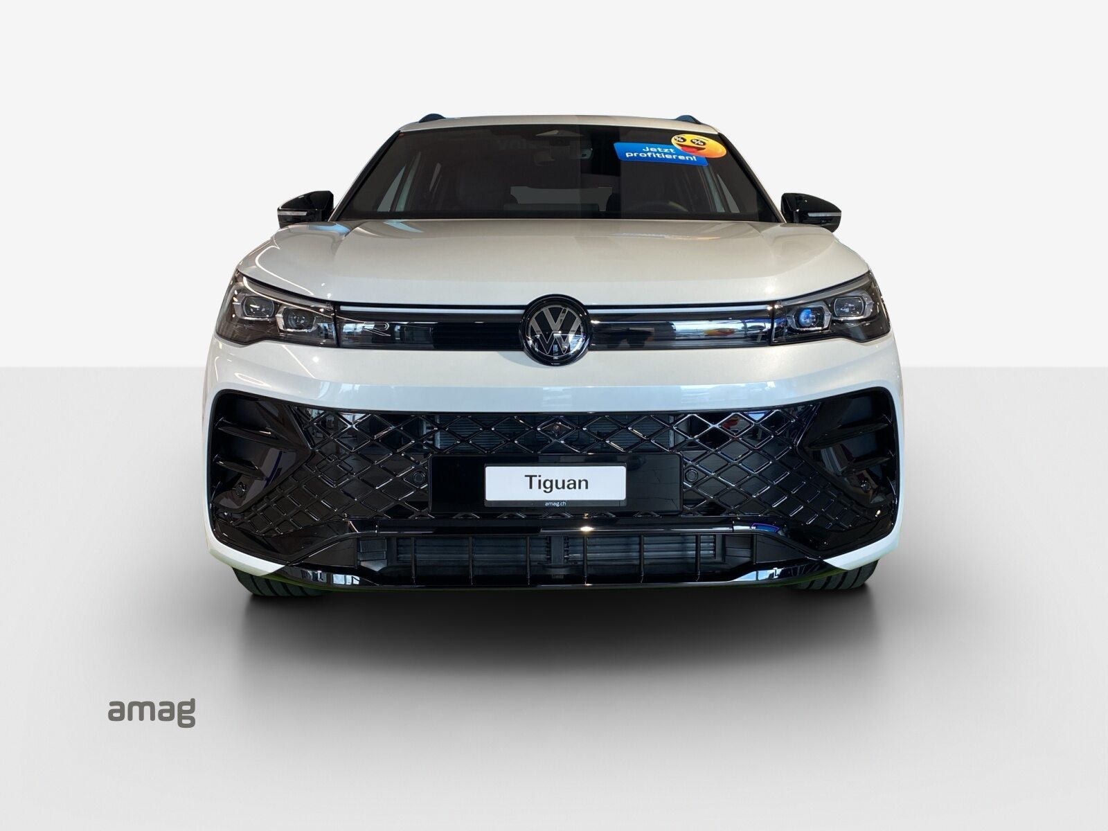 VW Tiguan R-Line UNITED, Petrol, Ex-demonstrator, Automatic - 7