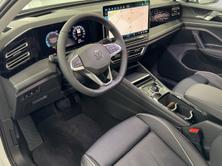 VW Tiguan 2.0 TDI SCR Elegance 4Motion DSG, Diesel, New car, Automatic - 6
