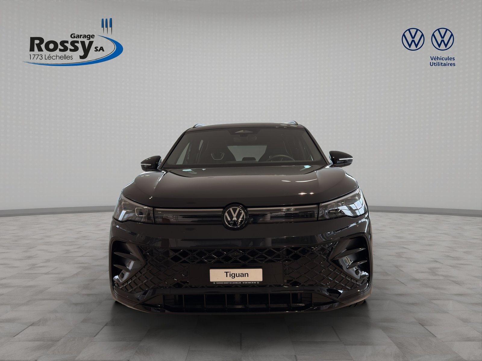VW Tiguan 1.5 TSI evo2 eHybrid R-Line DSG, Plug-in-Hybrid Petrol/Electric, New car, Automatic - 2