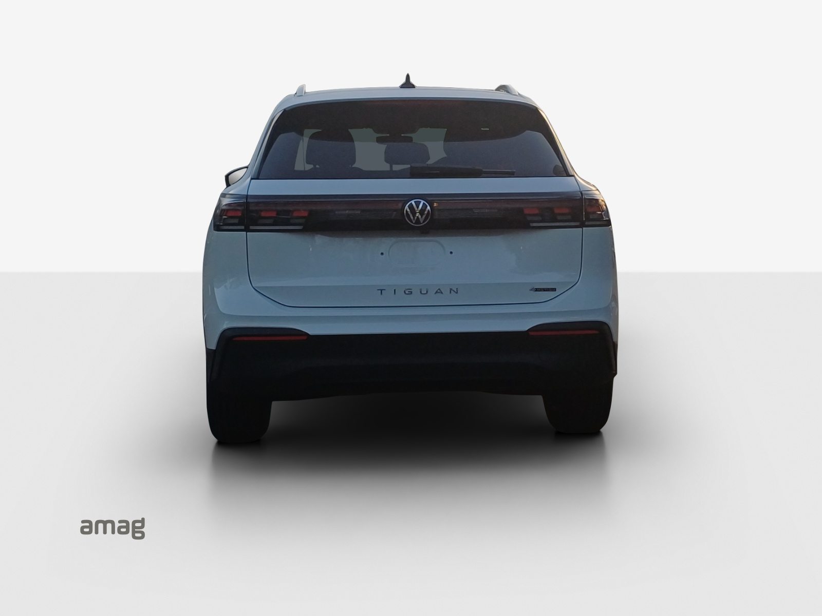 VW Tiguan UNITED, Petrol, New car, Automatic - 4