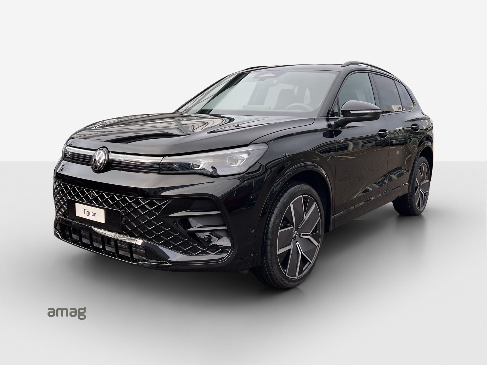 VW Tiguan R-Line, Petrol, New car, Automatic