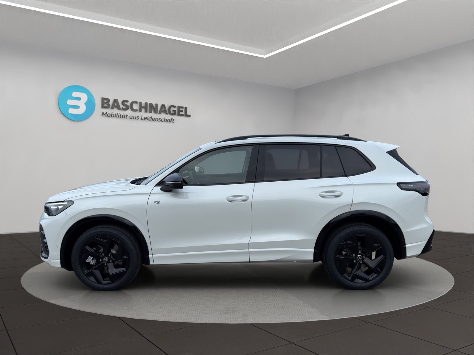 VW Tiguan R-Line, Essence, Voiture nouvelle, Automatique - 2