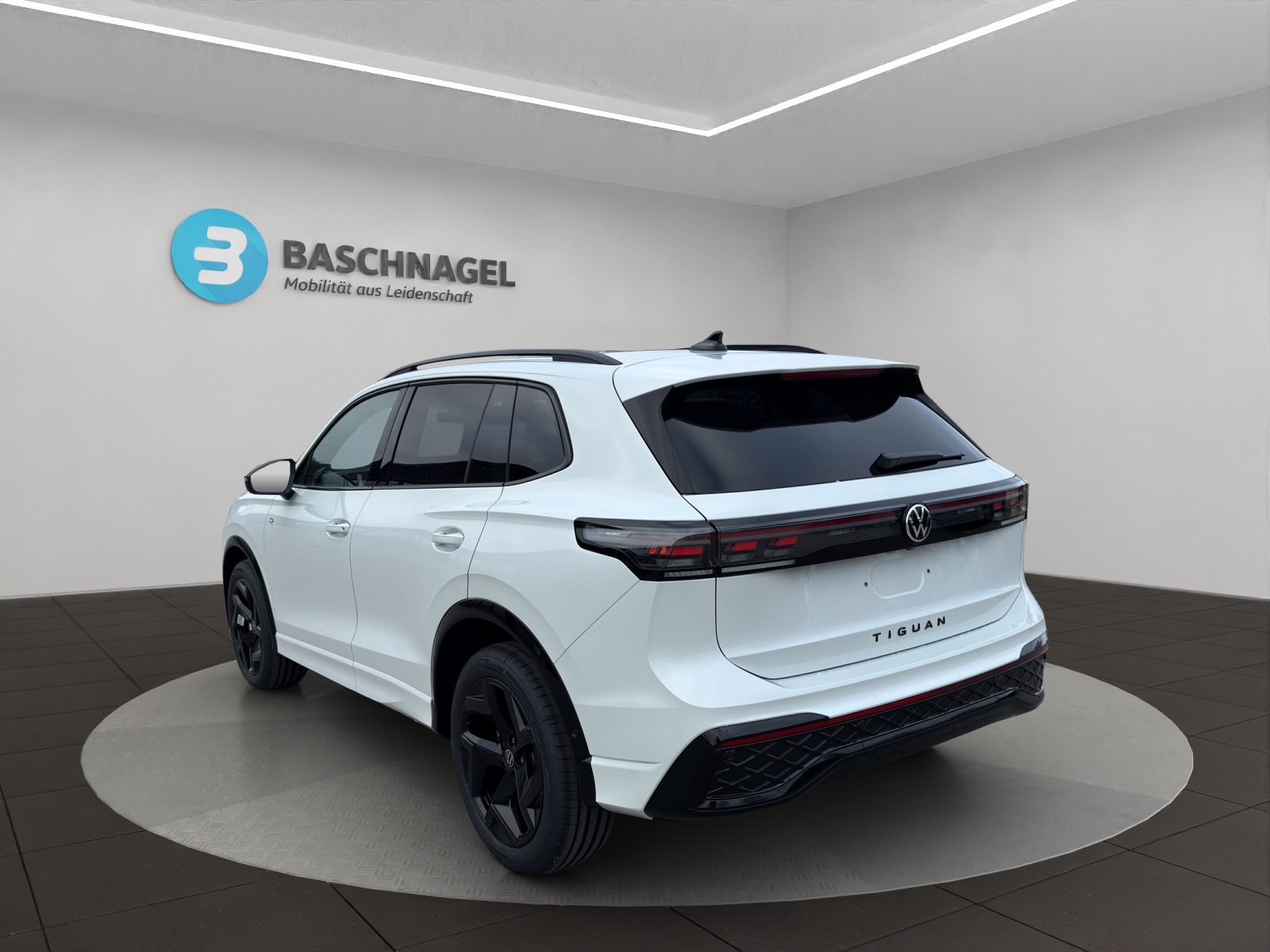 VW Tiguan R-Line, Essence, Voiture nouvelle, Automatique - 3