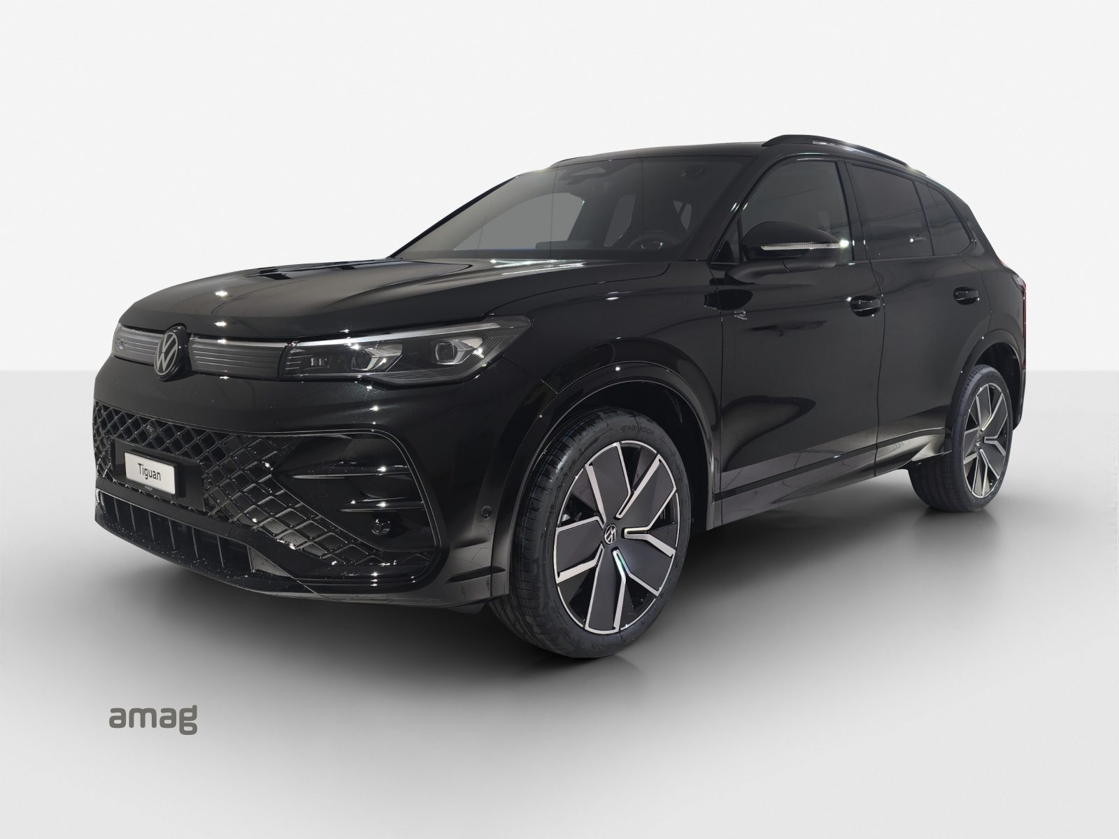 VW Tiguan R-Line, Petrol, New car, Automatic