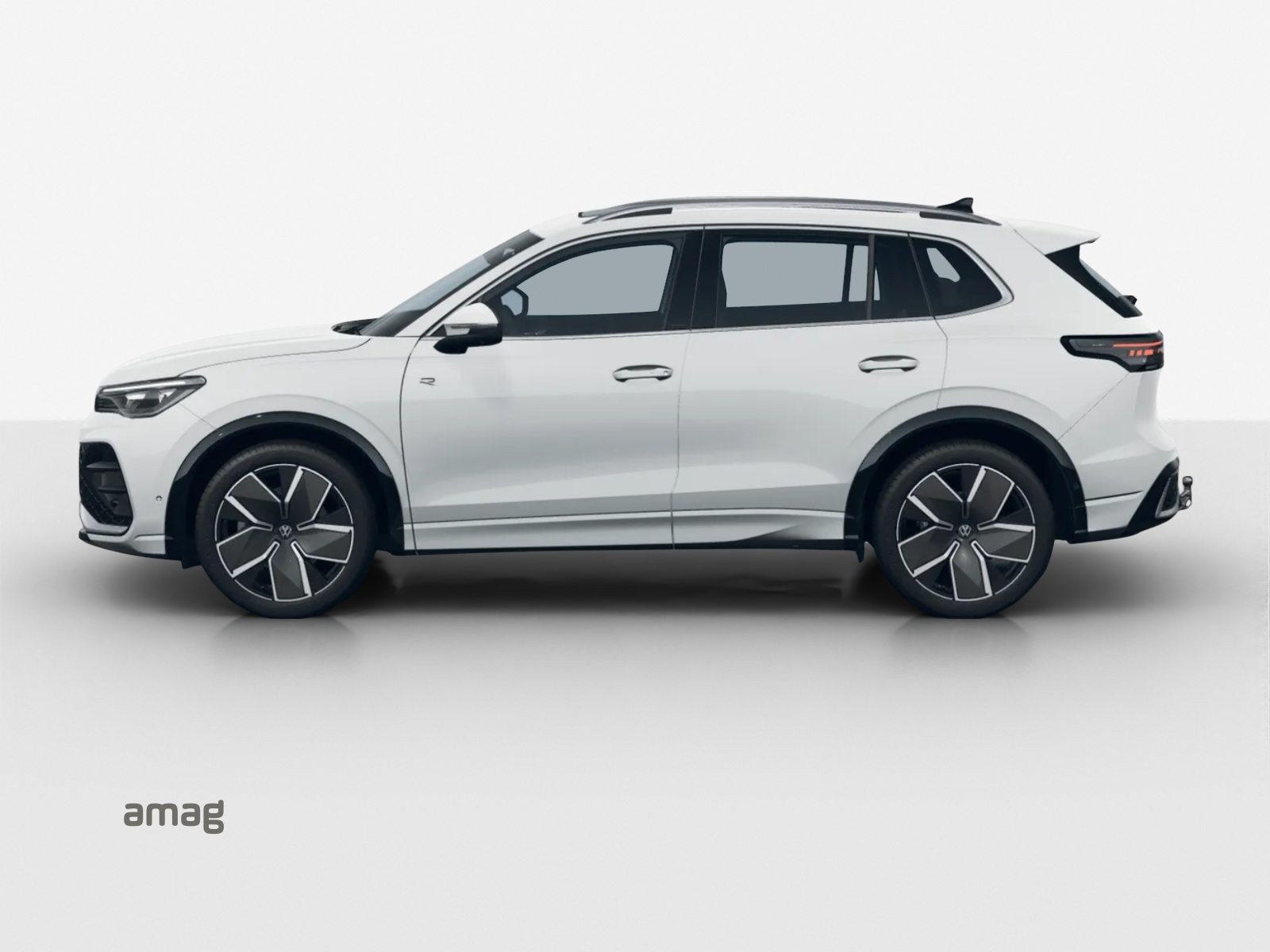 VW Tiguan R-Line, Essence, Voiture nouvelle, Automatique