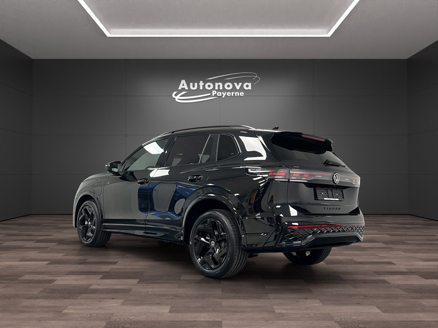 VW Tiguan 1.5 TSI evo2 eHybrid R-Line DSG, Plug-in-Hybrid Benzin/Elektro, Neuwagen, Automat - 4