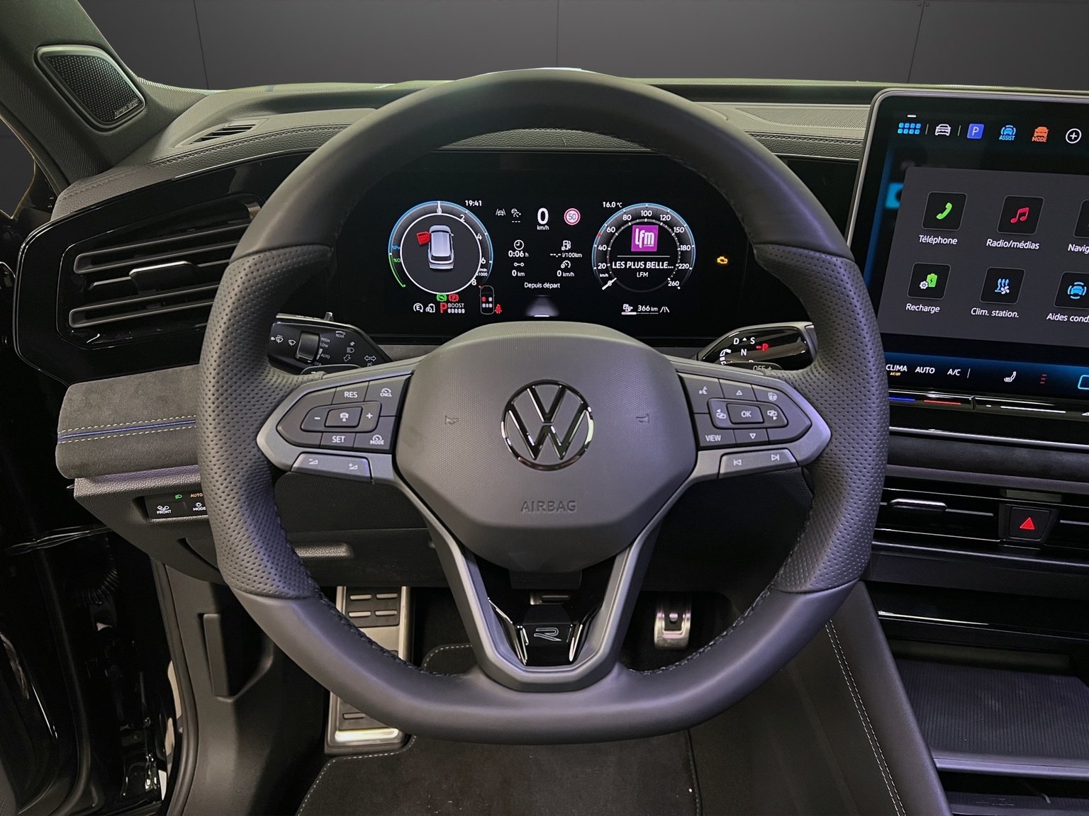 VW Tiguan 1.5 TSI evo2 eHybrid R-Line DSG, Plug-in-Hybrid Benzin/Elektro, Neuwagen, Automat - 7