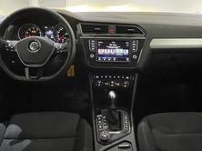VW NEW Tiguan Comfortline, Benzin, Occasion / Gebraucht, Automat - 6