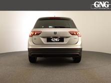VW NEW Tiguan Comfortline, Petrol, Second hand / Used, Automatic - 6