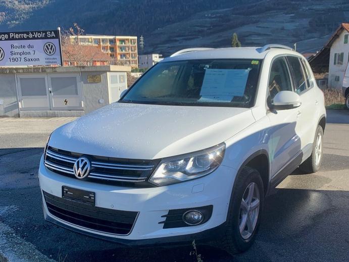 VW Tiguan 2.0 TDI BMT Lounge 4Motion DSG, Diesel, Second hand / Used, Automatic