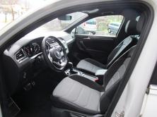 VW NEW Tiguan Highline, Petrol, Second hand / Used, Automatic - 7