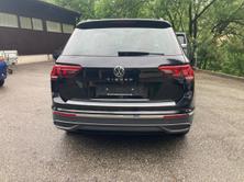 VW Tiguan Life, Petrol, Second hand / Used, Automatic - 6