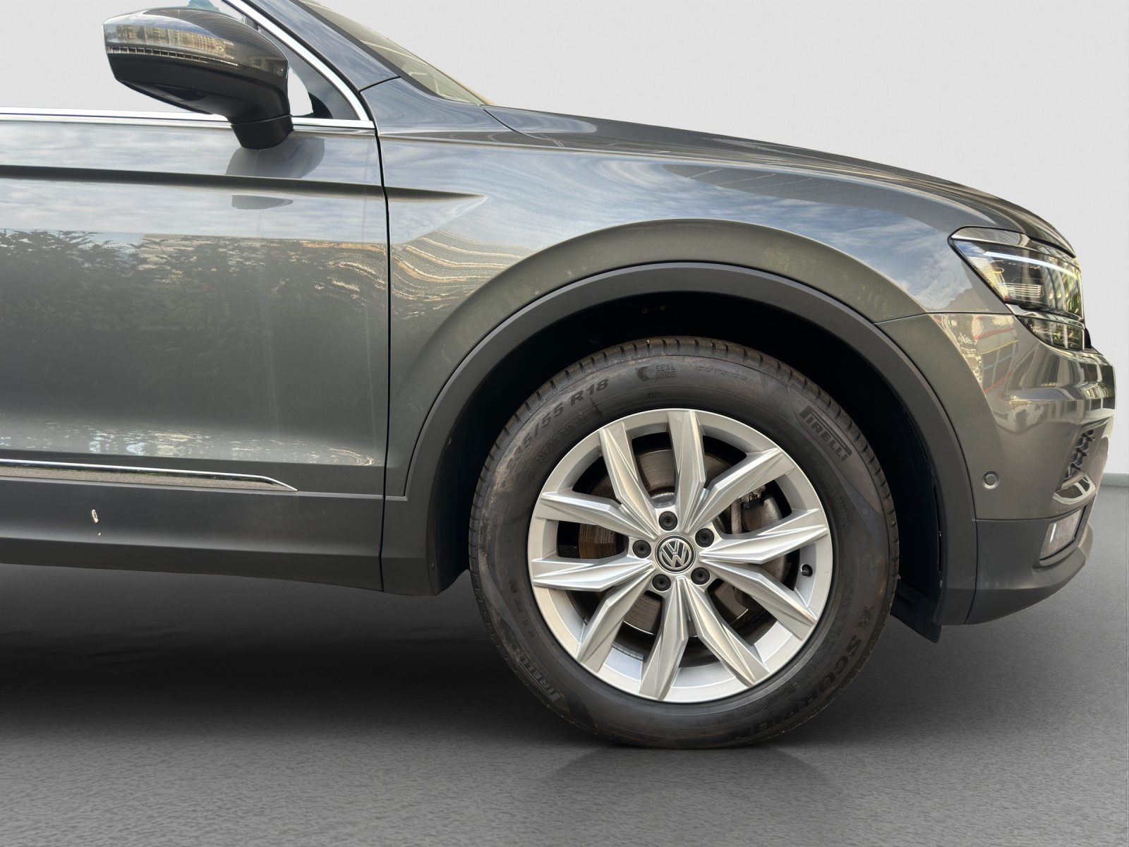 VW Tiguan Highline, Essence, Occasion / Utilisé, Automatique - 5