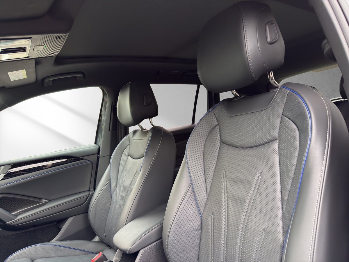 VW Tiguan 1.5 TSI evo2 eHybrid R-Line DSG, Plug-in-Hybrid Benzin/Elektro, Occasion / Gebraucht, Automat - 7