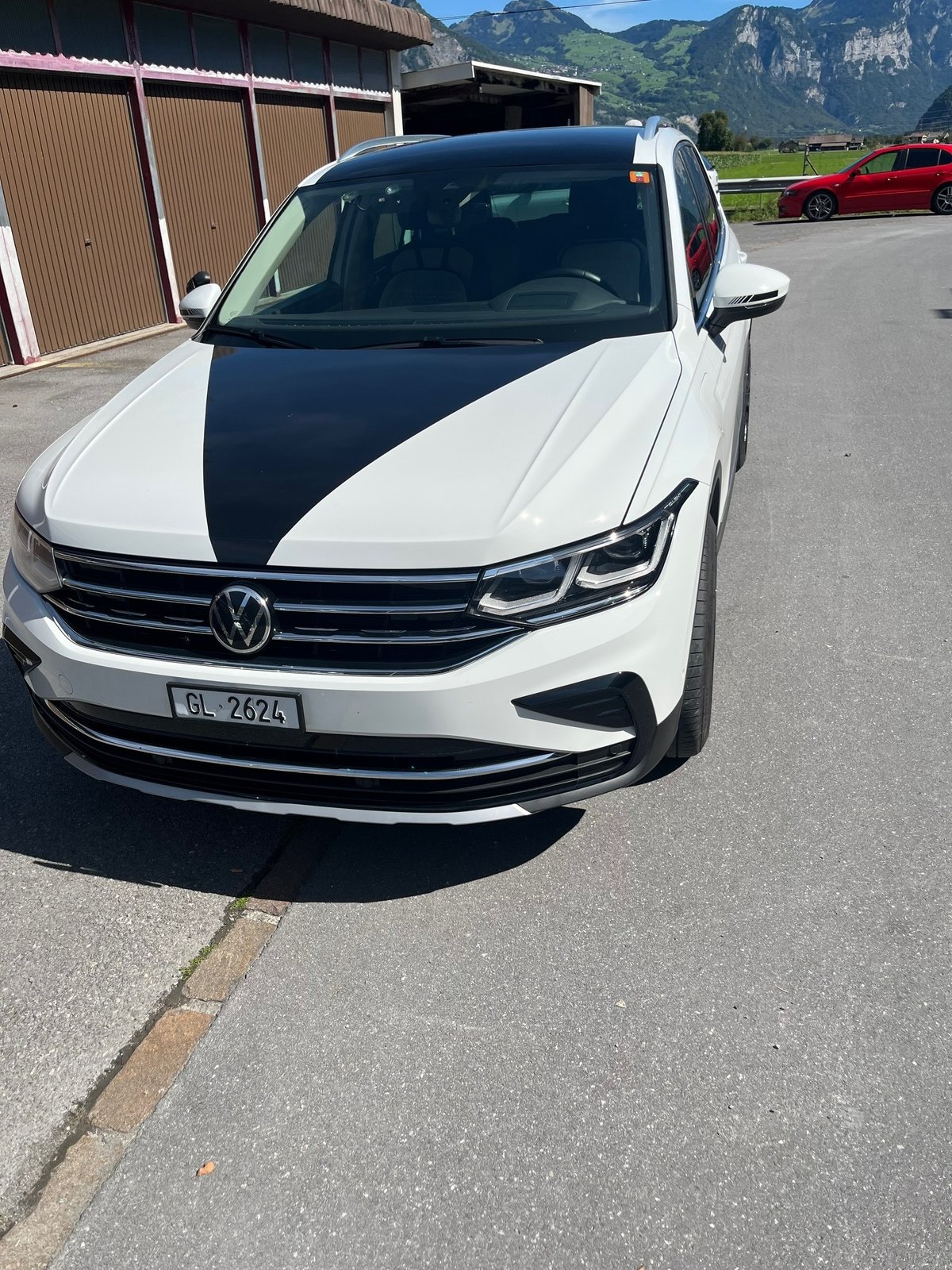 VW Tiguan 1.4 TSI PHEV Elegance DSG 2WD, Hybride Intégral Essence/Électricité, Occasion / Utilisé, Automatique - 2
