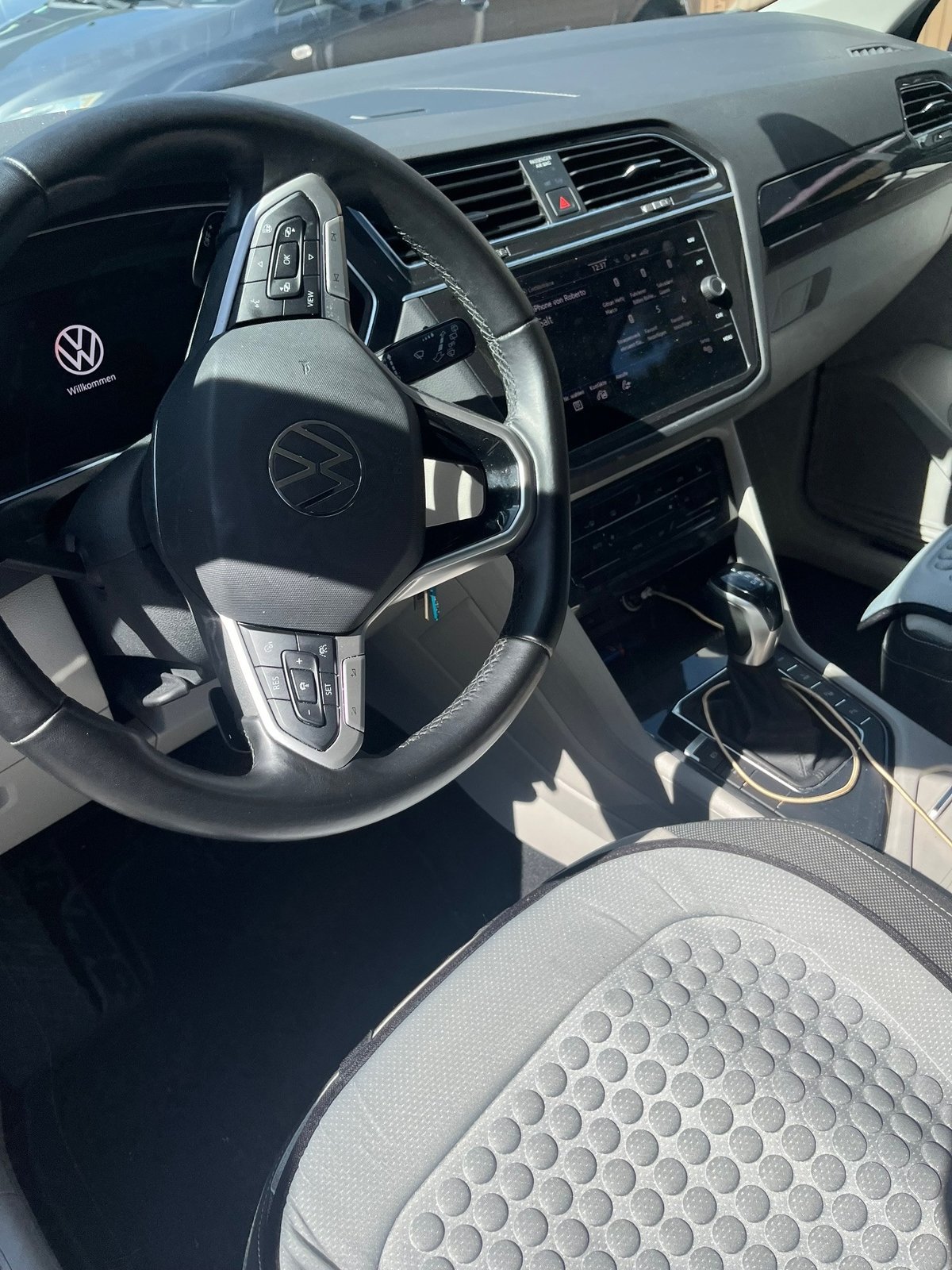 VW Tiguan 1.4 TSI PHEV Elegance DSG 2WD, Hybride Intégral Essence/Électricité, Occasion / Utilisé, Automatique - 5