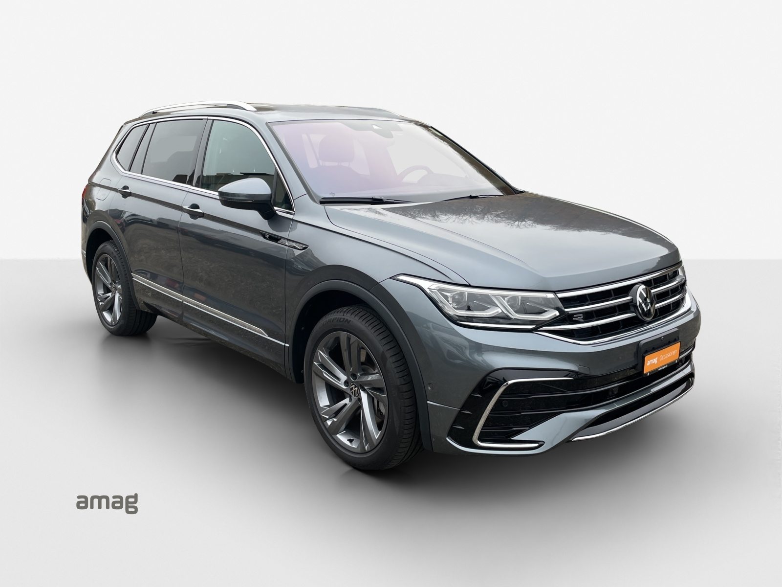 VW Tiguan Allspace R-Line, Petrol, Second hand / Used, Automatic - 6