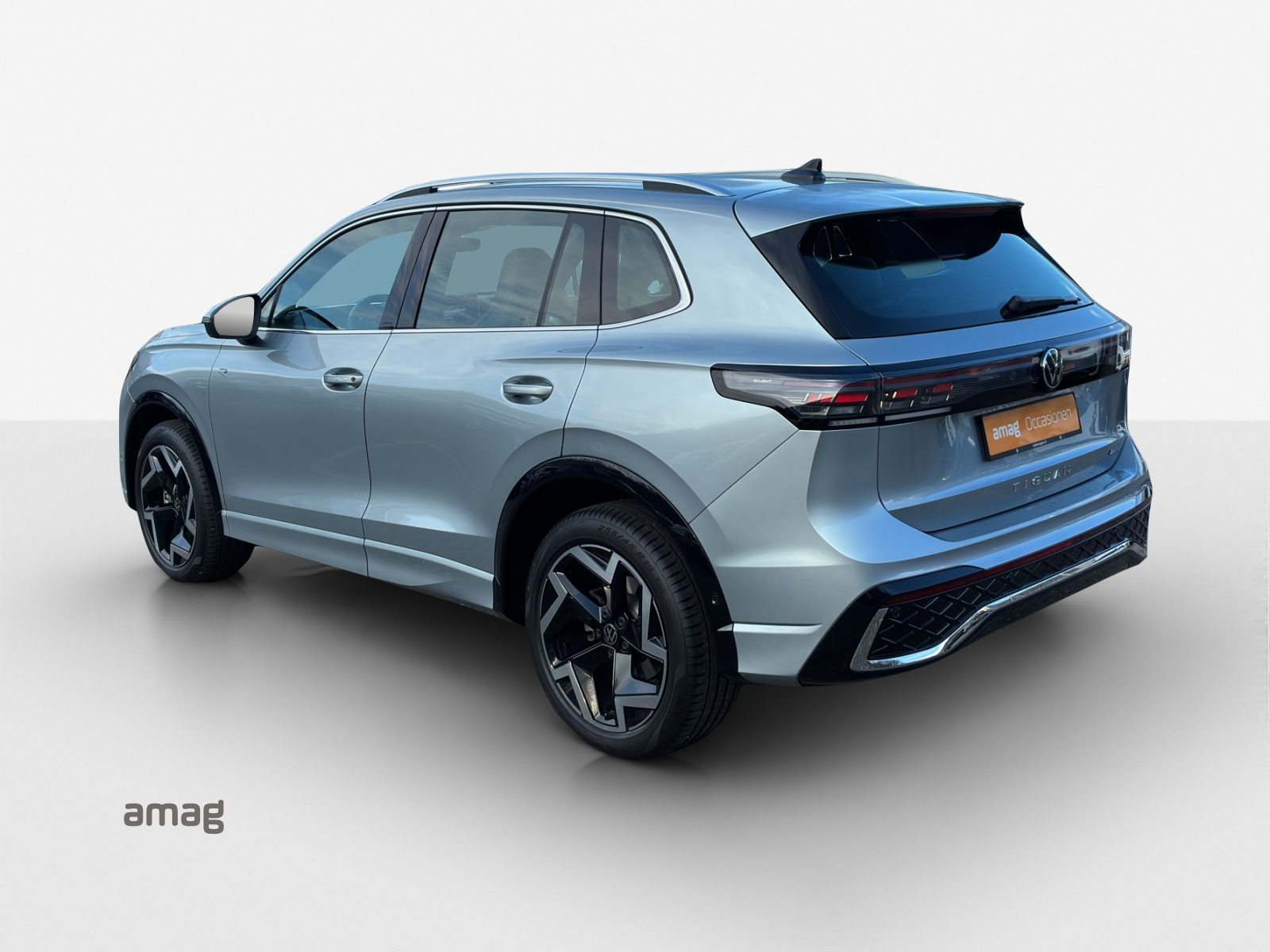 VW Tiguan R-Line, Diesel, Occasioni / Usate, Automatico - 3