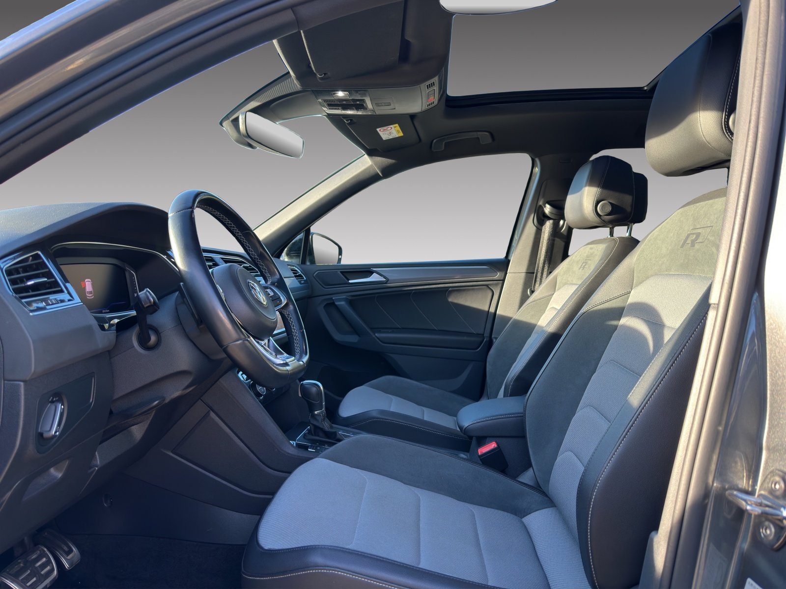 VW Tiguan 2.0TSI Highline 4Motion DSG, Essence, Occasion / Utilisé, Automatique - 6