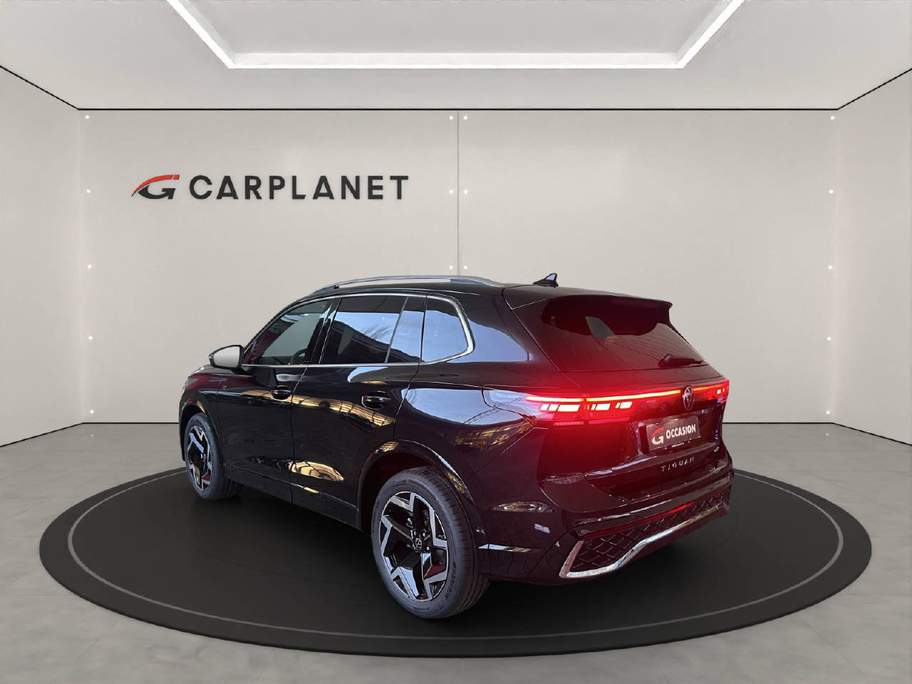 VW Tiguan 1.5 TSI R-Line DSG, Mild-Hybrid Benzin/Elektro, Occasion / Gebraucht, Automat - 4