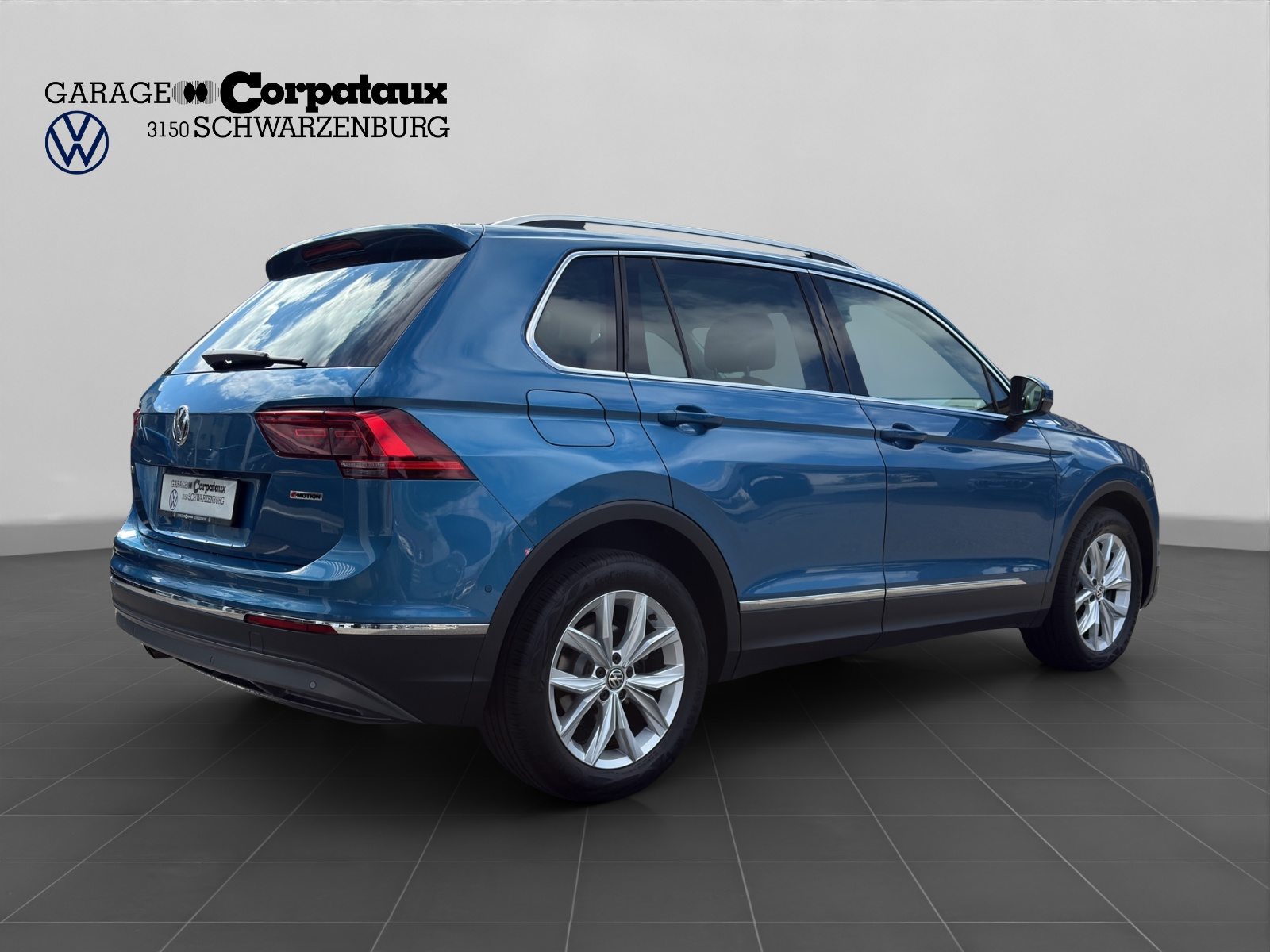 VW Tiguan Highline, Essence, Occasion / Utilisé, Automatique - 6