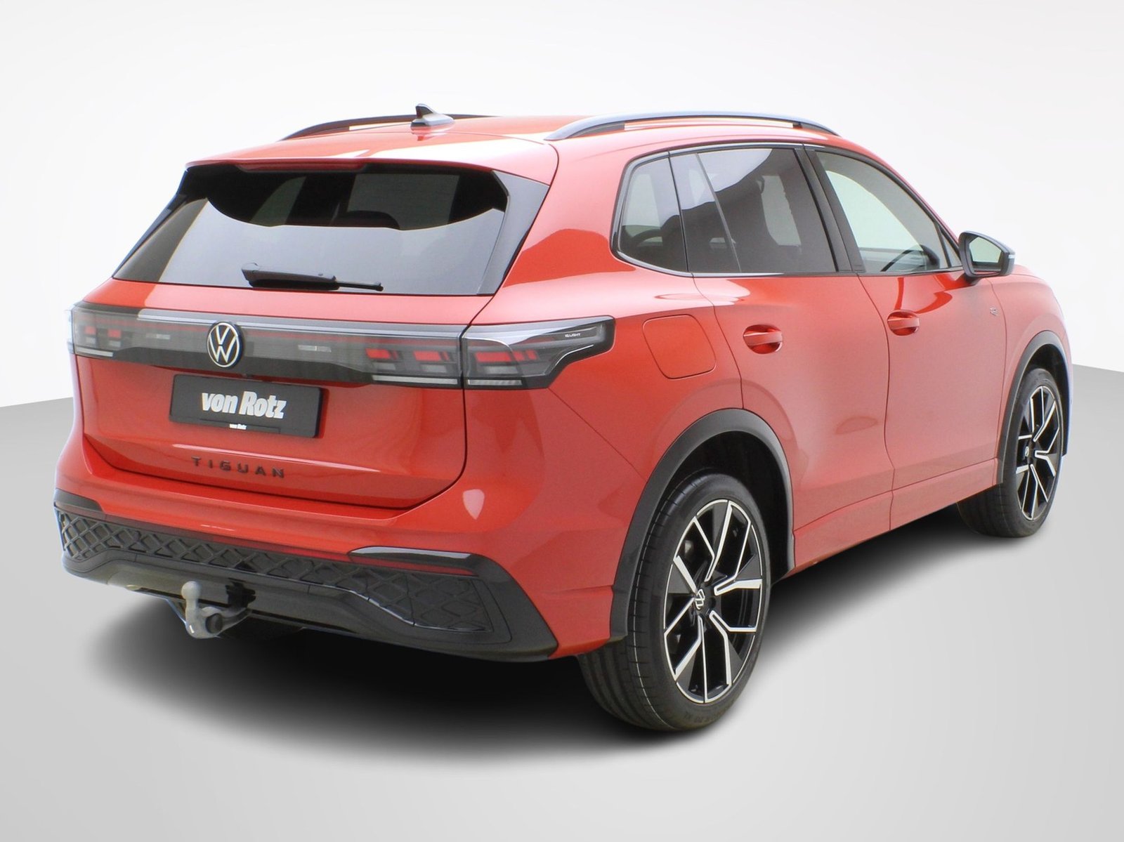 VW Tiguan 2.0 TSI DSG R-Line Black Style 4Motion, Petrol, Second hand / Used, Automatic - 5