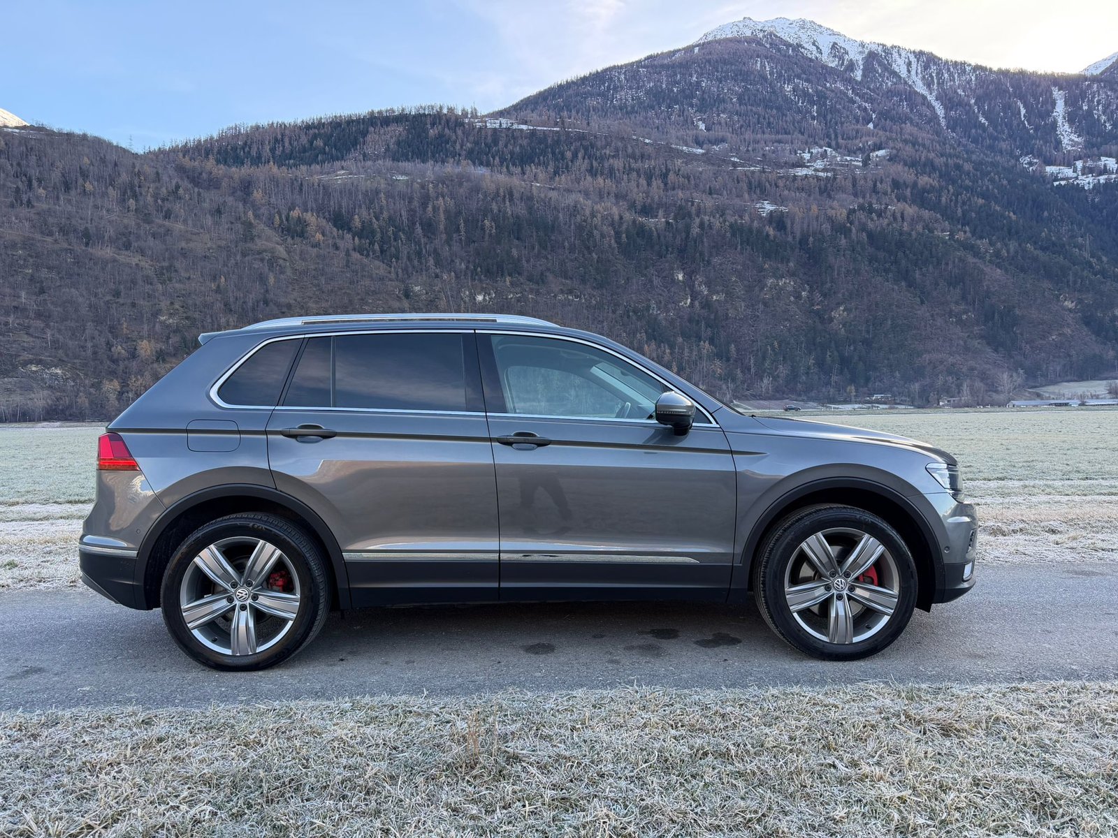 VW Tiguan 2.0TSI Sound 4Motion DSG, Essence, Occasion / Utilisé, Automatique - 5