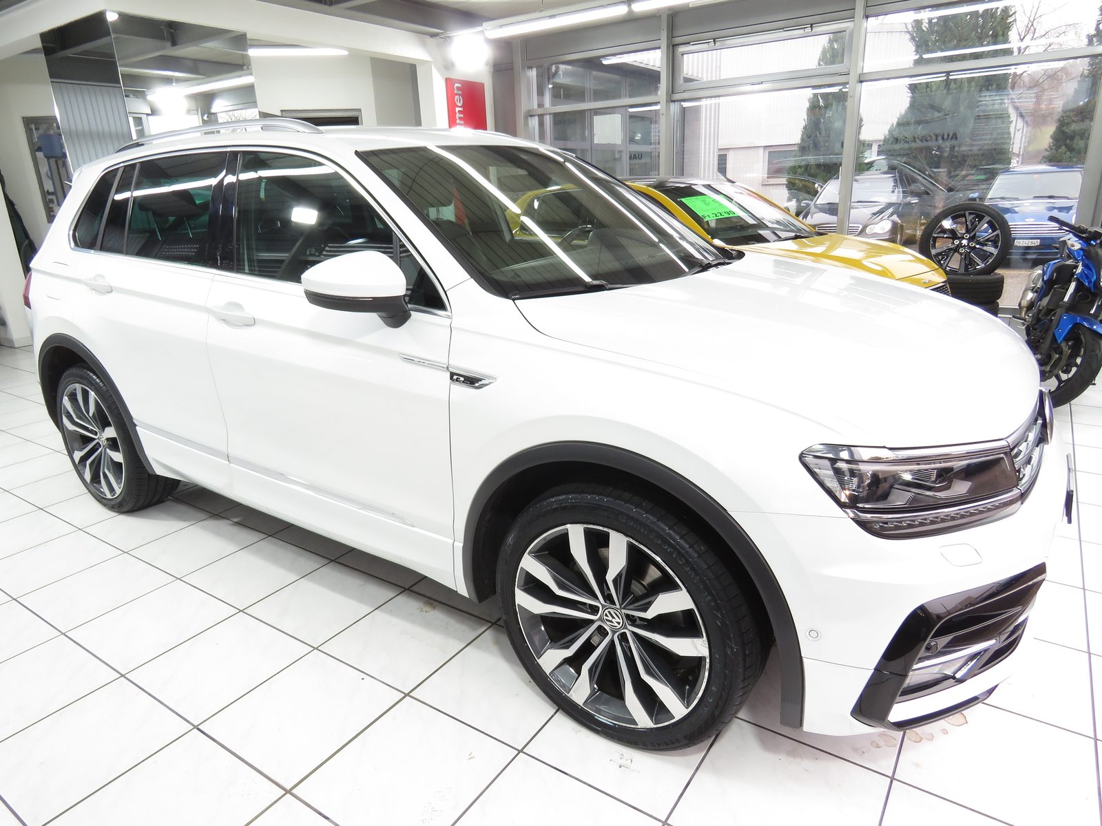 VW Tiguan 2.0TSI Highline 4-Motion DSG, Essence, Occasion / Utilisé, Automatique - 3
