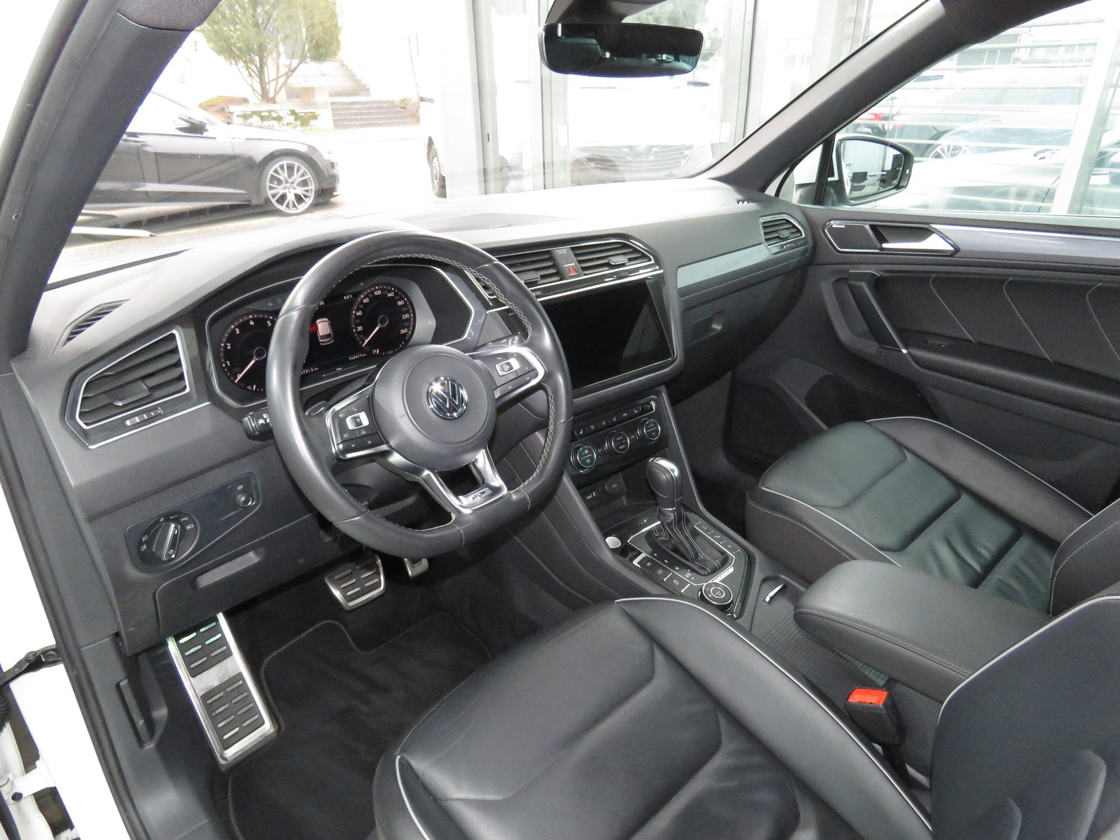 VW Tiguan 2.0TSI Highline 4-Motion DSG, Essence, Occasion / Utilisé, Automatique - 7