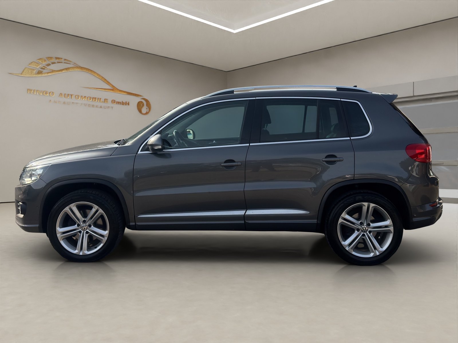 VW Tiguan 1.4 TSI Trend&Fun 4Motion, Essence, Occasion / Utilisé, Manuelle - 3