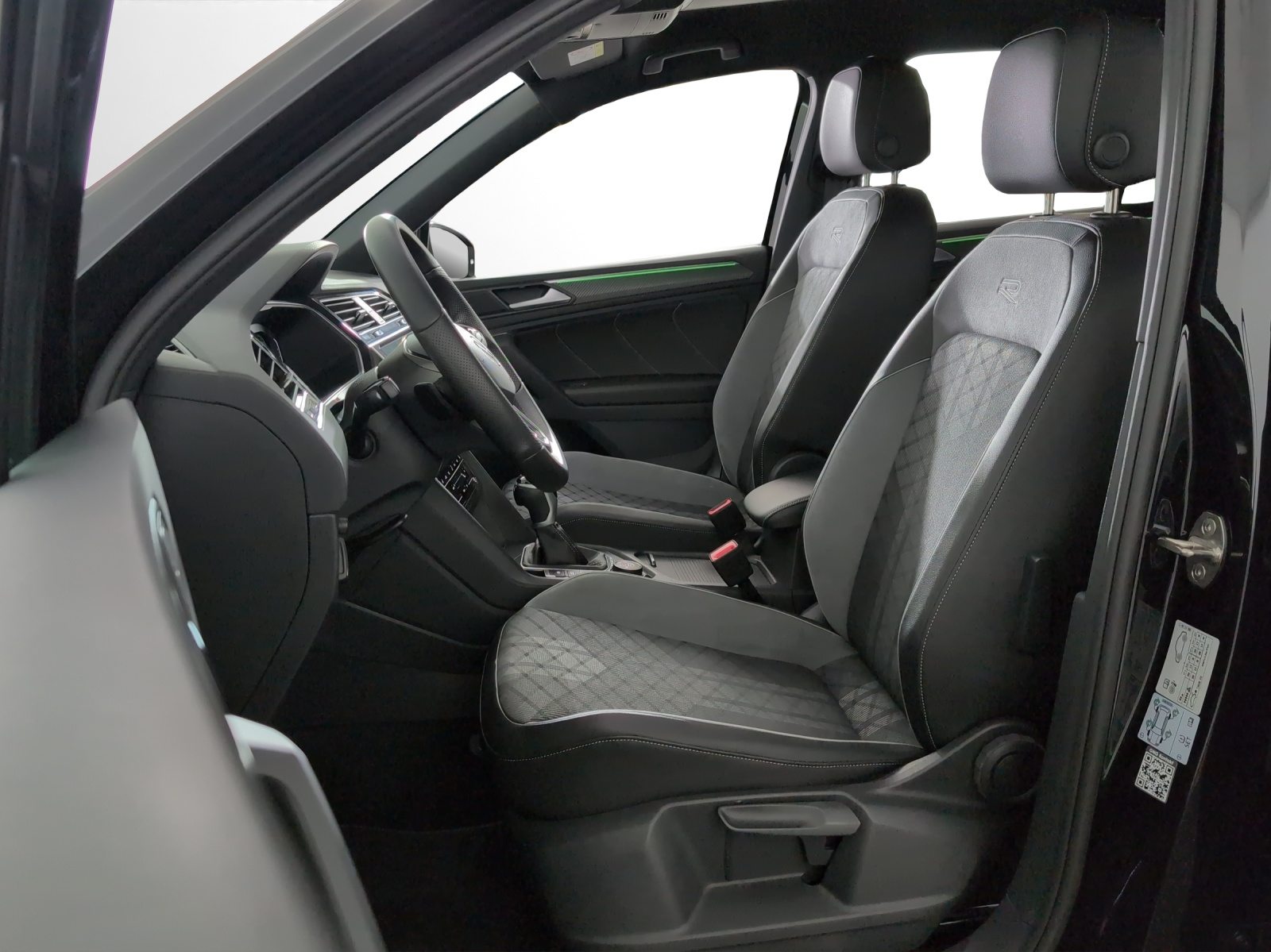 VW Tiguan R-Line, Essence, Occasion / Utilisé, Automatique - 7