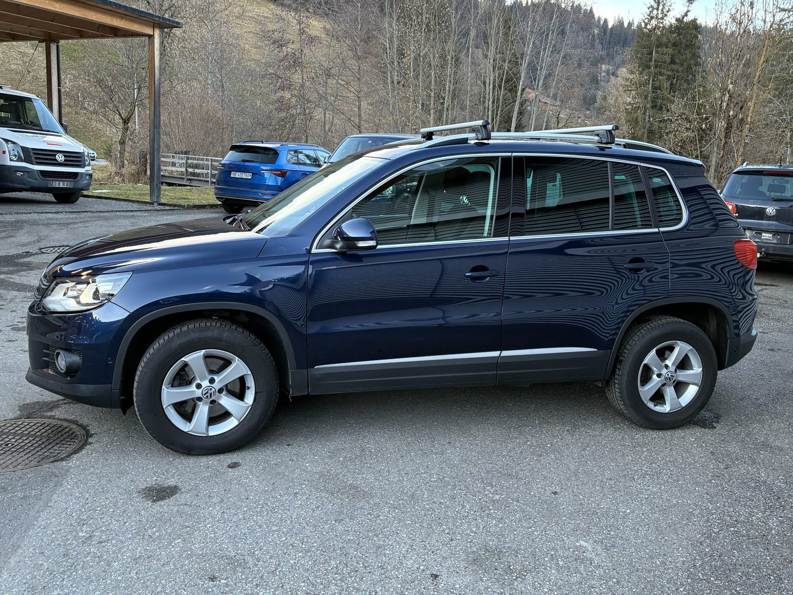 VW Tiguan Sport&Style, Essence, Occasion / Utilisé, Automatique - 3