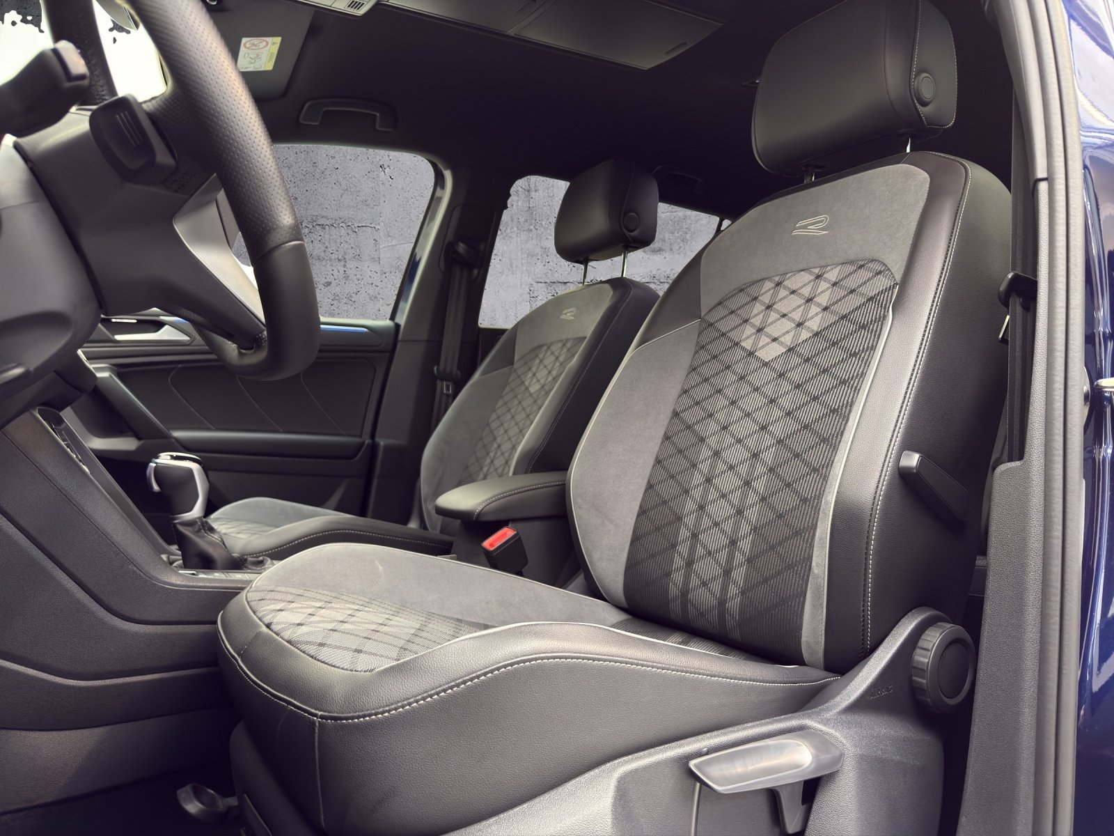 VW Tiguan Allspace 2.0TSI R-Line 4Motion DSG *CH-Fahrzeug*, Benzina, Occasioni / Usate, Automatico - 7