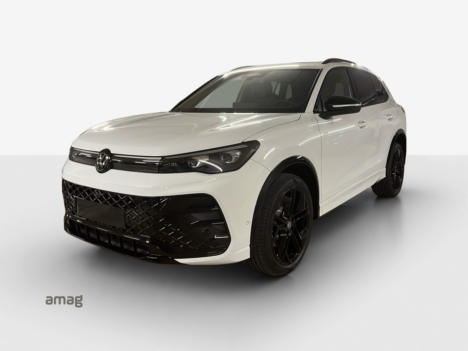 VW Tiguan R-Line