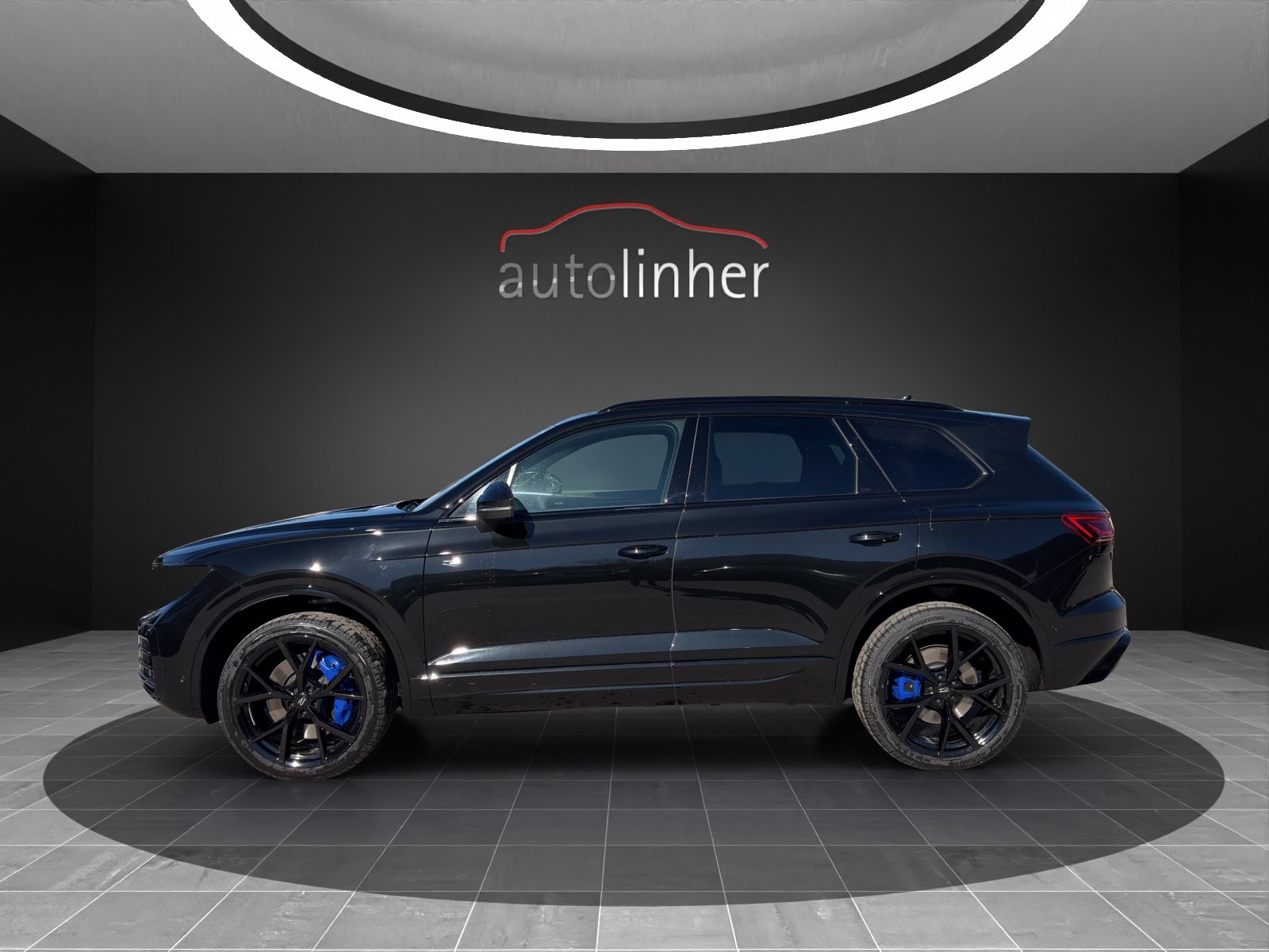 VW Touareg 3.0 TSI eHybrid R Final Edition Tiptronic, Plug-in-Hybrid Petrol/Electric, New car, Automatic - 2