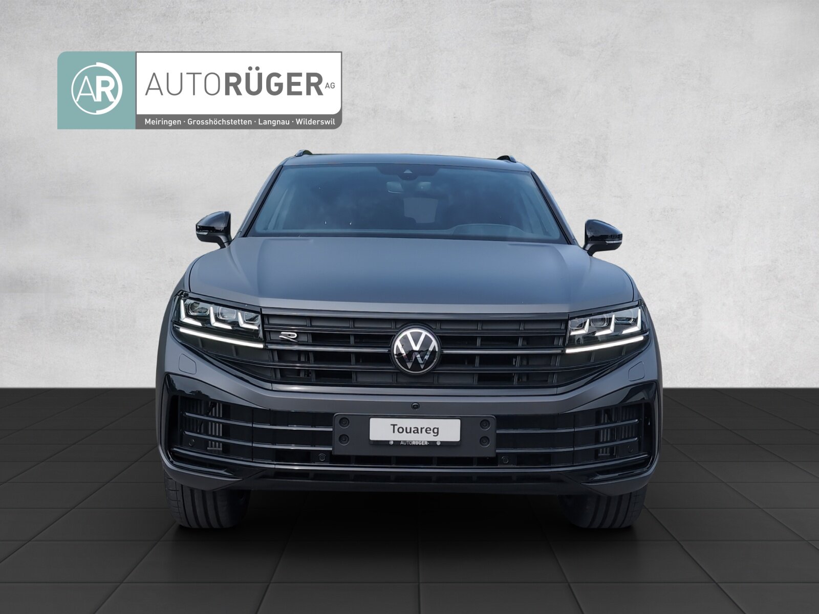 VW Touareg R Final Edition 3.0TSI 462PS 4Motion, Plug-in-Hybrid Benzin/Elektro, Neuwagen, Automatik - 2