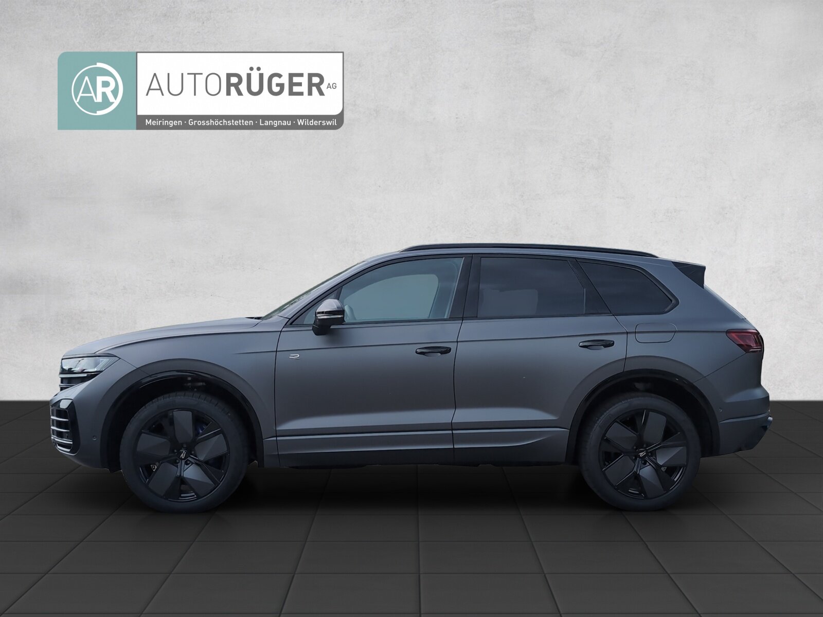 VW Touareg R Final Edition 3.0TSI 462PS 4Motion, Plug-in-Hybrid Benzin/Elektro, Neuwagen, Automatik - 3