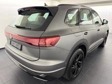 VW Touareg 3.0 TDI R-L F E, Diesel, Second hand / Used, Automatic - 3