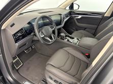 VW Touareg 3.0 TDI R-L F E, Diesel, Second hand / Used, Automatic - 5