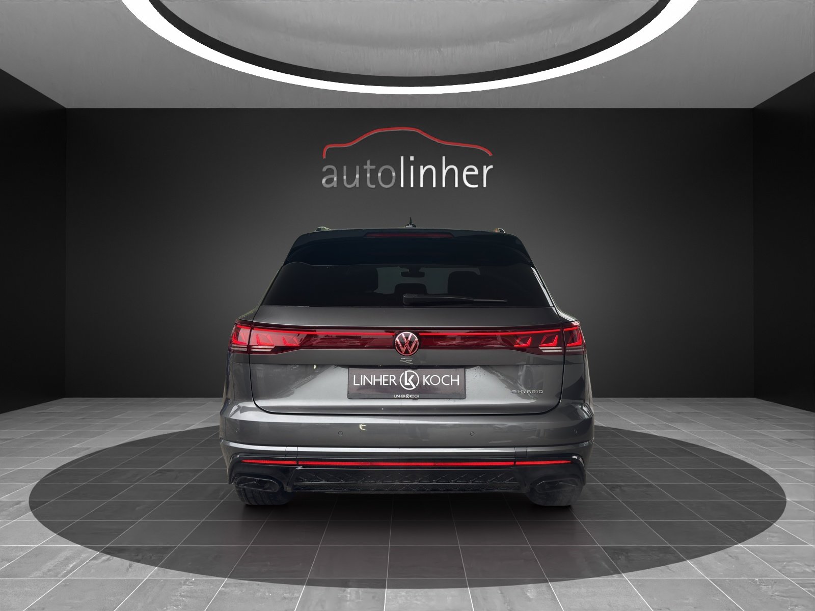 VW Touareg 3.0 TSI eHybrid R Final Edition Tiptronic, Plug-in-Hybrid Benzin/Elektro, Vorführwagen, Automatik - 4