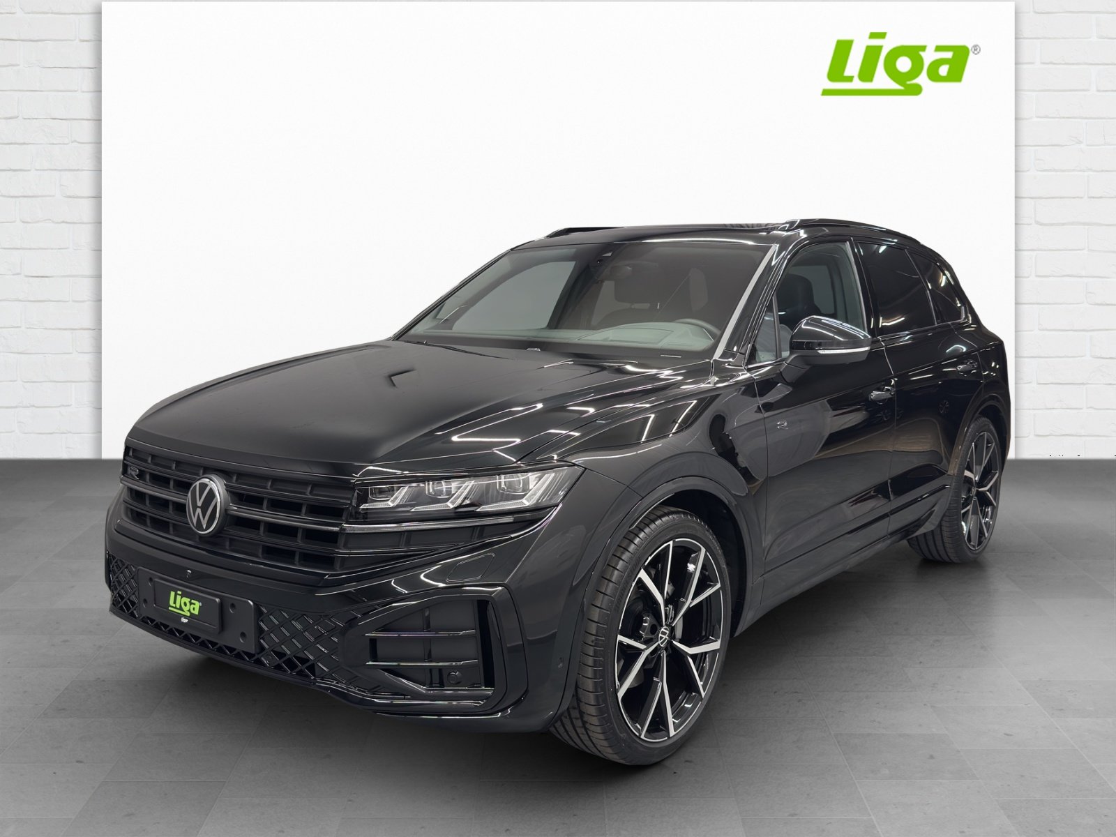 VW Touareg 3.0 V6 TDI 286 R-Line Final Edition, Diesel, New car, Automatic - 2