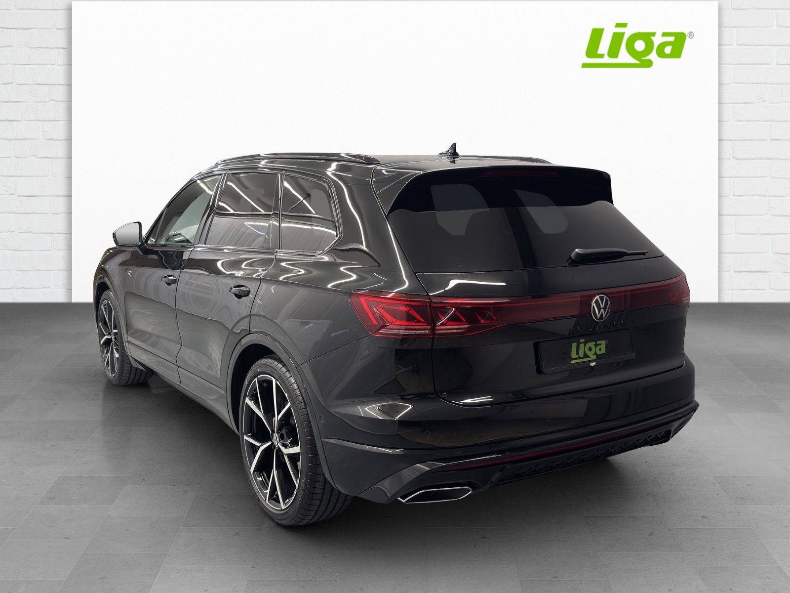 VW Touareg 3.0 V6 TDI 286 R-Line Final Edition, Diesel, New car, Automatic - 4
