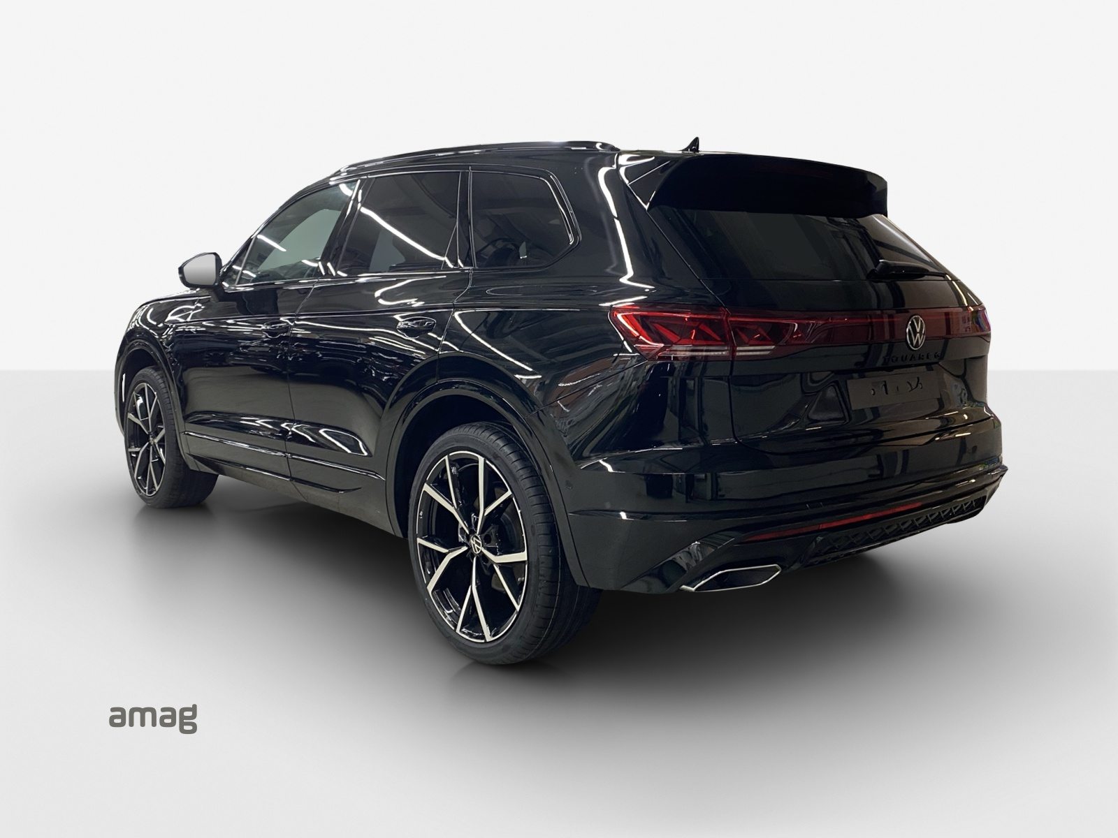 VW Touareg R-Line Final Edition, Diesel, New car, Automatic - 3