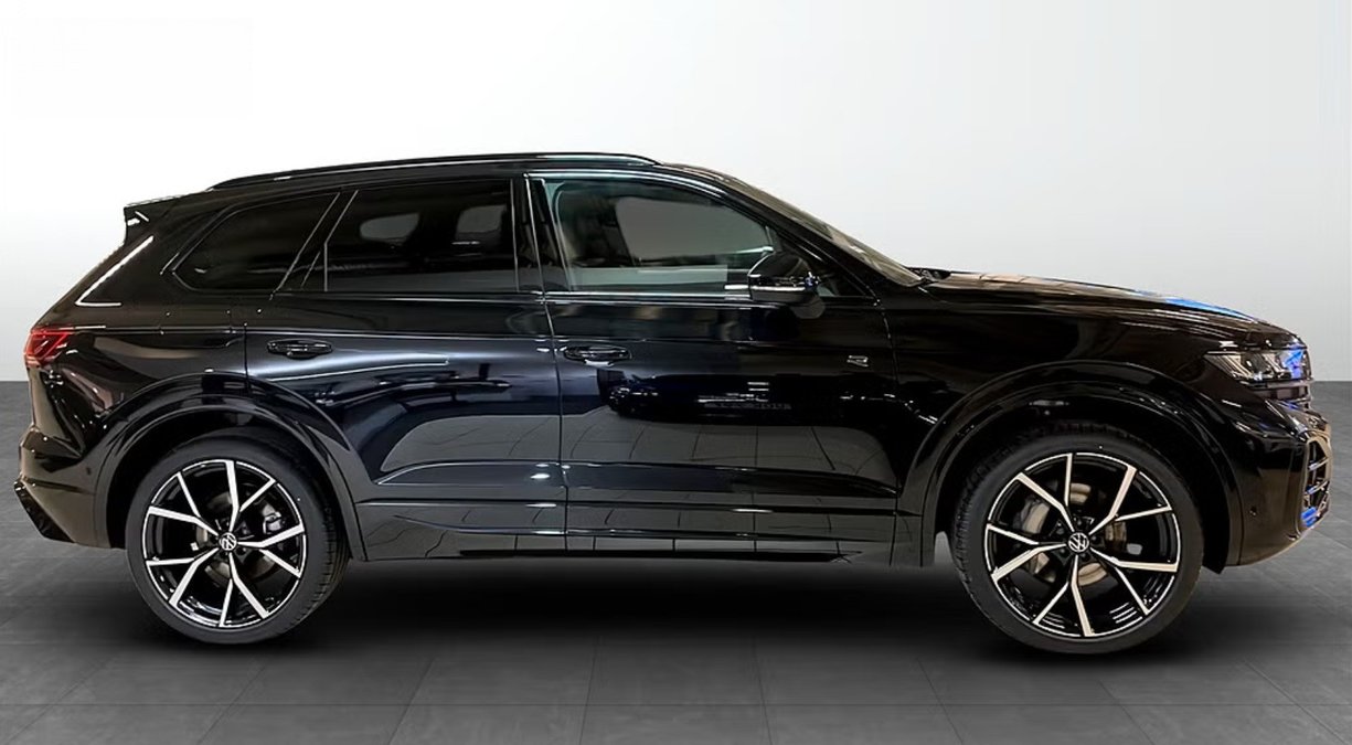 VW Touareg 3.0 TDI R-Line Tiptronic, Diesel, Voiture nouvelle, Automatique - 3