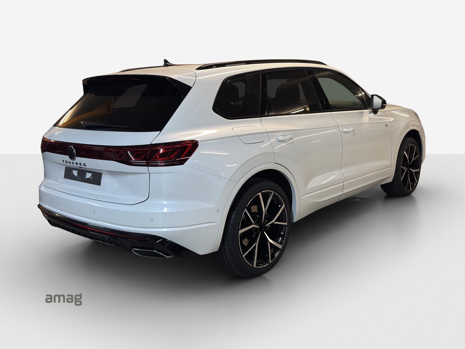 VW Touareg R-Line Final Edition, Diesel, New car, Automatic - 5