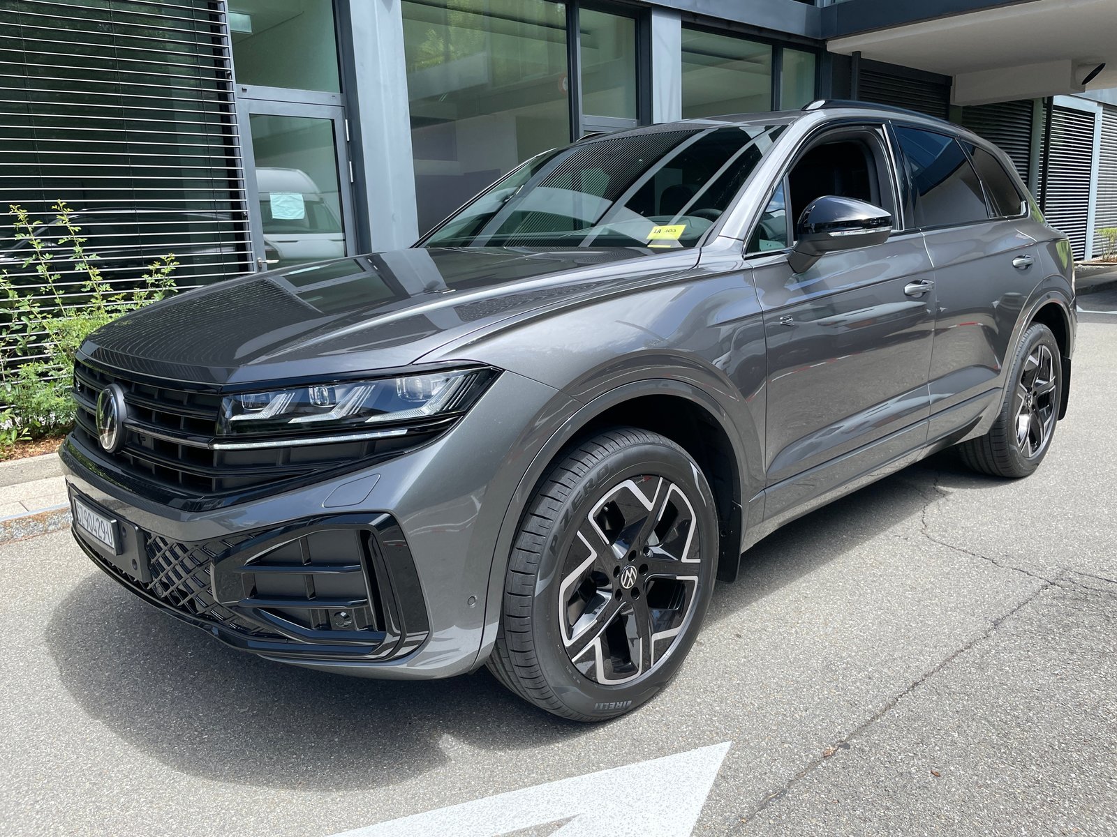 VW Touareg 3.0 TDI R-Line Final Edition Tiptronic